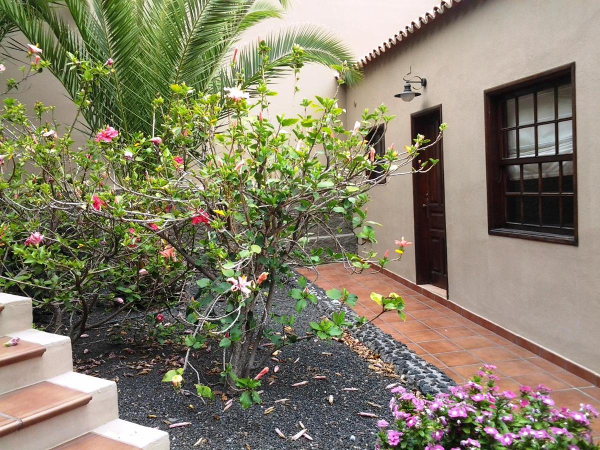 La Muralla Apartamentos Puerto De Naos Bagian luar foto