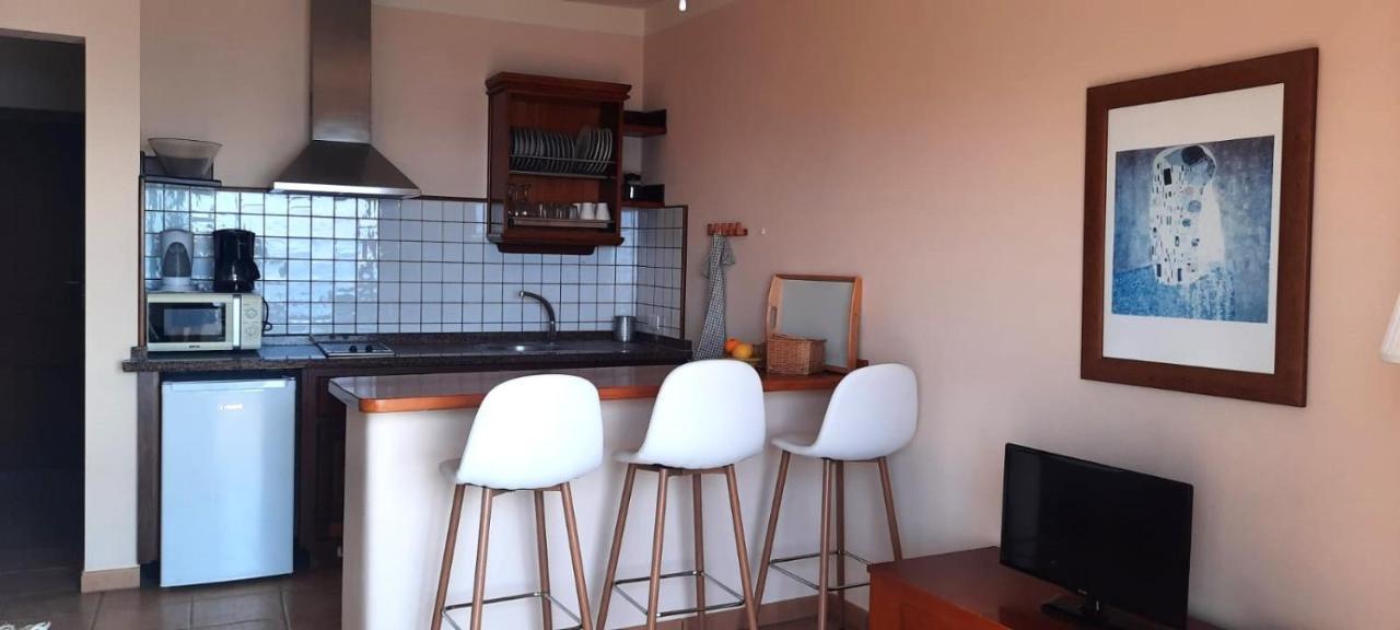 La Muralla Apartamentos Puerto De Naos Bagian luar foto