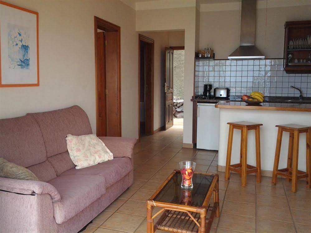 La Muralla Apartamentos Puerto De Naos Bagian luar foto