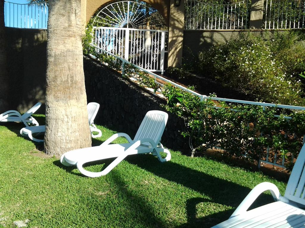 La Muralla Apartamentos Puerto De Naos Bagian luar foto
